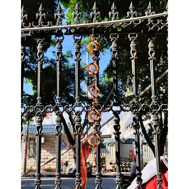 Dvůr Venkovní domácí dekorace Kovové Železné řemeslo Rotující větrná zvonkohra déšť Řetěz umělecké řemeslo