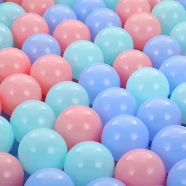 Sada zábavných plastových míčků nejen pro nejmenší - více barevných variant
