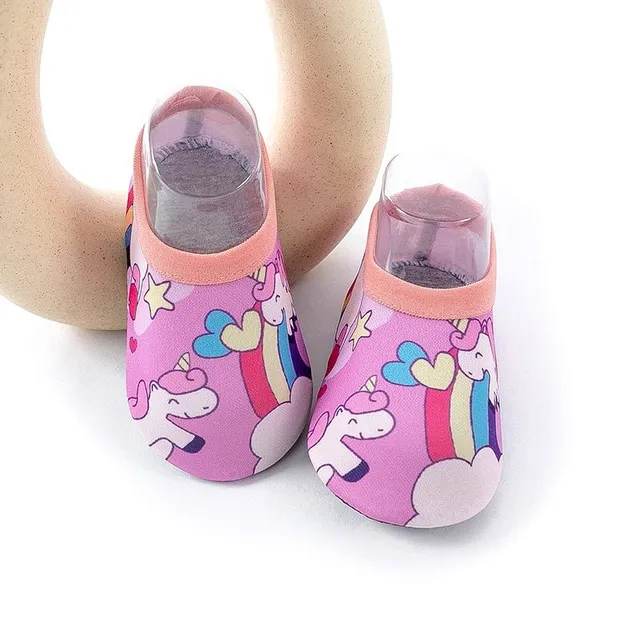 Dětské originální trendy barefoot boty s protiskluzovou vložkou v různých barvách Wanda