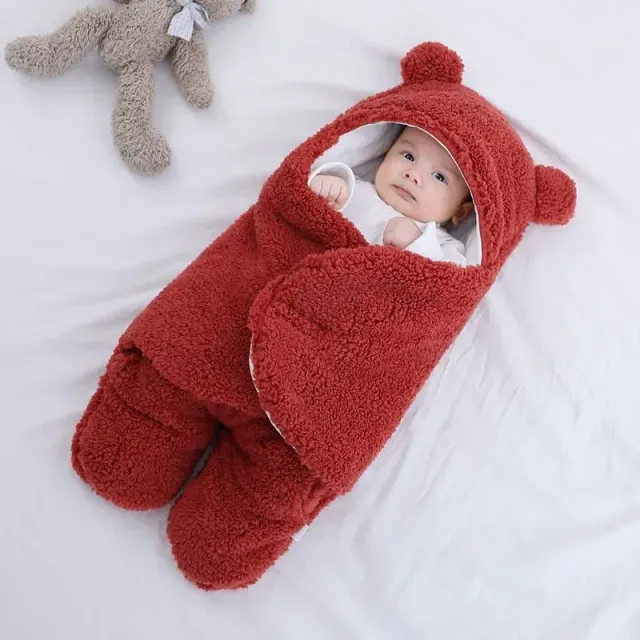 Airy fleece sleeping bag for newborns - cocoon blanket for babies, boys and girls