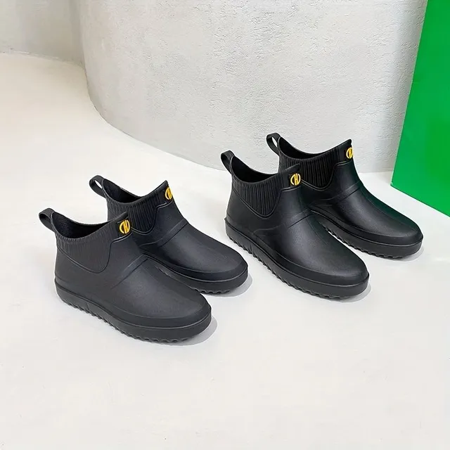 Waterproof outdoor rain boots - light and easy to put on