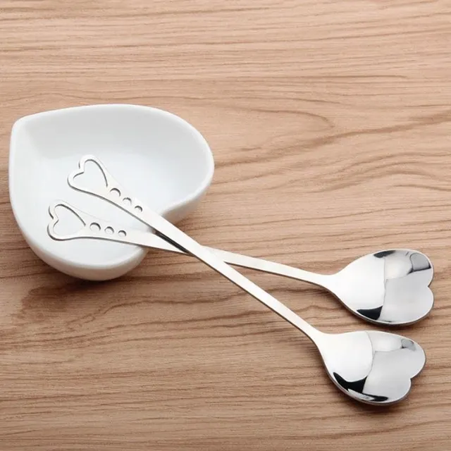 Spoons in the shape of a heart 10 pcs