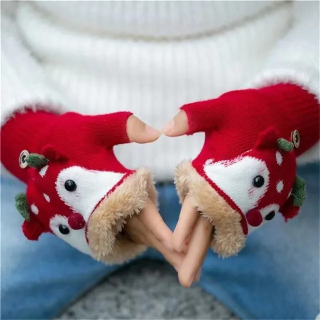 Universal fleece gloves with thimble and cheerful pattern for children and adults