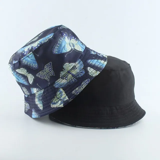 Unisex hat with smiley butterfly n