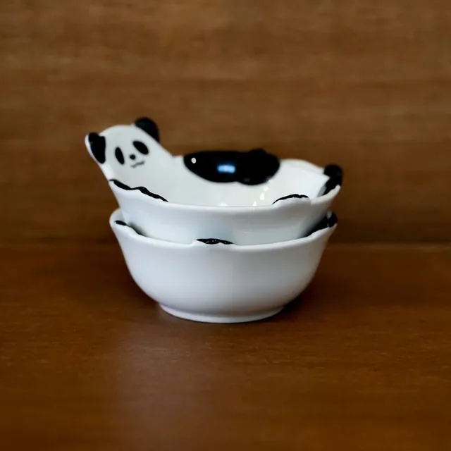 Ceramic saucer in the shape of a cute panda - ideal for sushi lovers