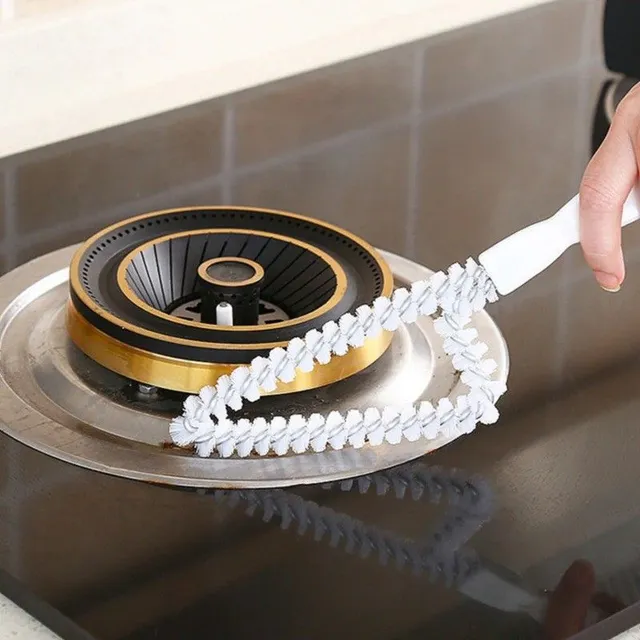 Multifunctional cleaning brush