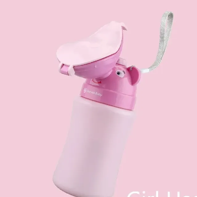 Children's travel toilet mug with a size of 450 ml into the car