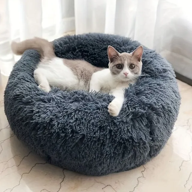 Plush bed for dogs and cats