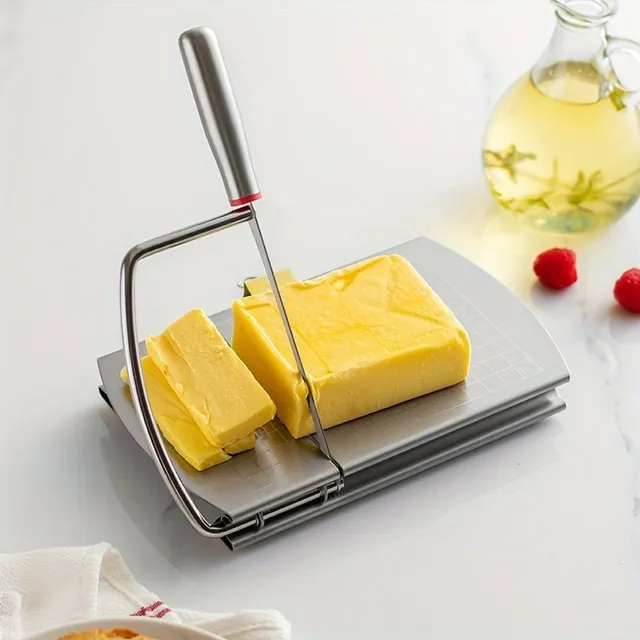 Professional cheese cutter with adjustable cutting thickness