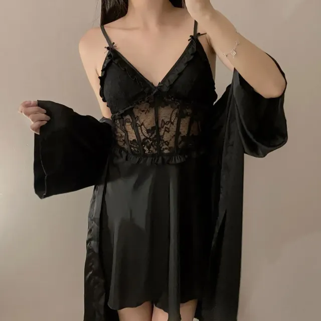 Luxury 2-piece set of nightdress and bathrobe for bride and bridesmaids