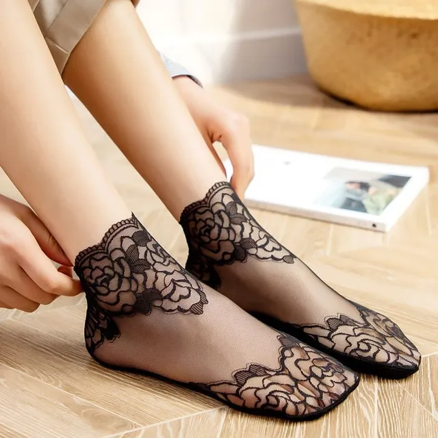 Women's elastic socks with lace