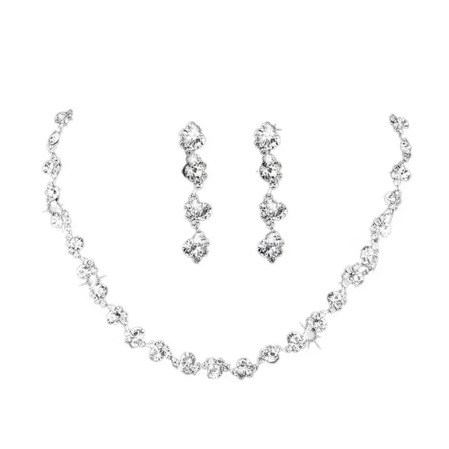 Women's trendy luxury set of Esther chain and earrings