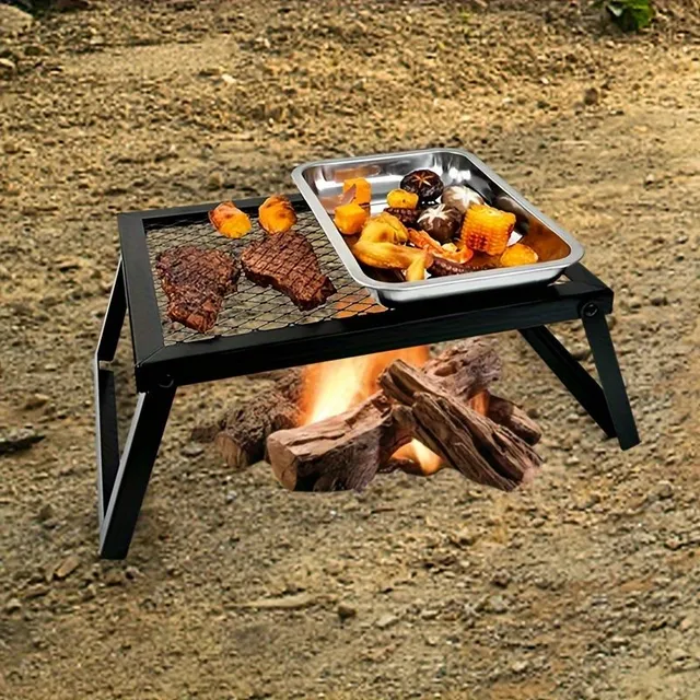 1ks Čierny skladací Gril na gril so štyrmi nohami pre vonkajšie táborenie piknik