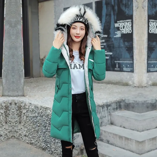 Ladies warm Lamar coat with hood and colourful fur coat