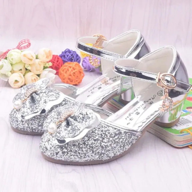 Girls glitter pumps