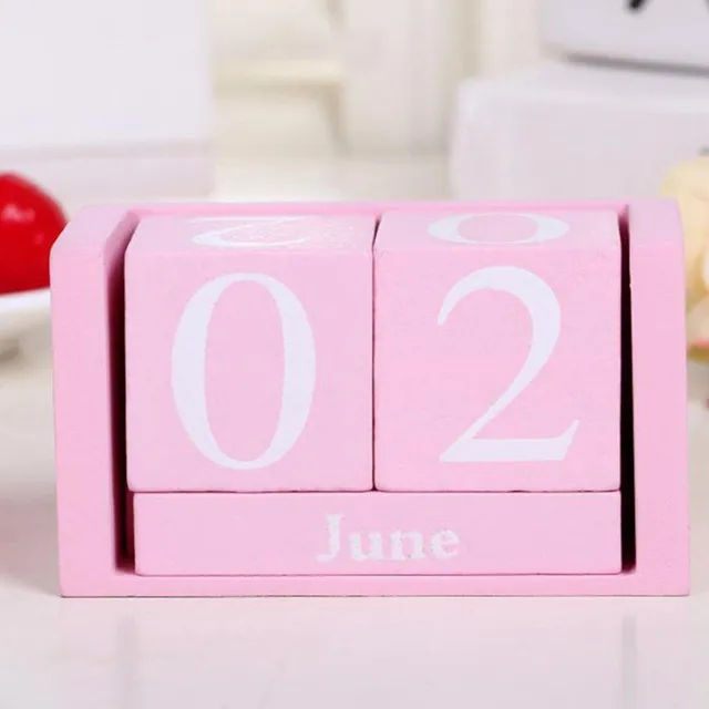 Wooden calendar of cubes