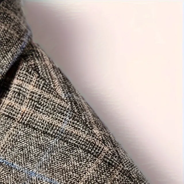 Men's elegant plaid double-breasted tweed blazer: stylish and timeless for formal and casual occasions