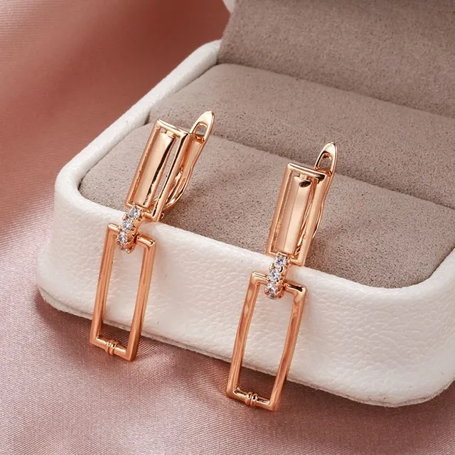 Design modern Henriete earrings