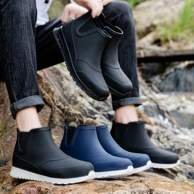 Men's Rain Shoes