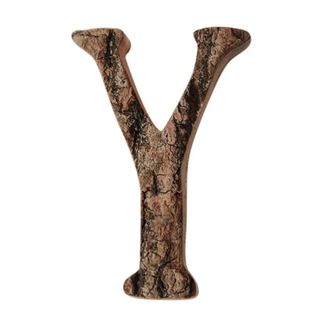 Decorative wooden letter C475