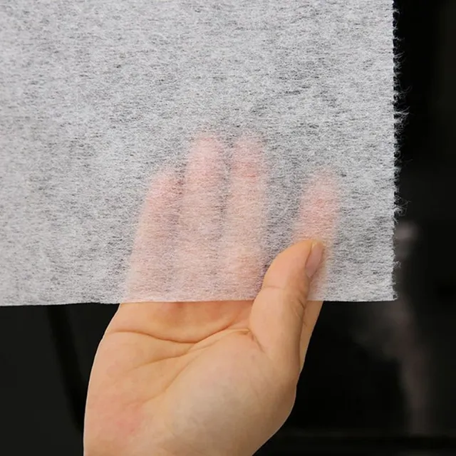 Pohlcující kuchyňský papír / filtr na digestoř