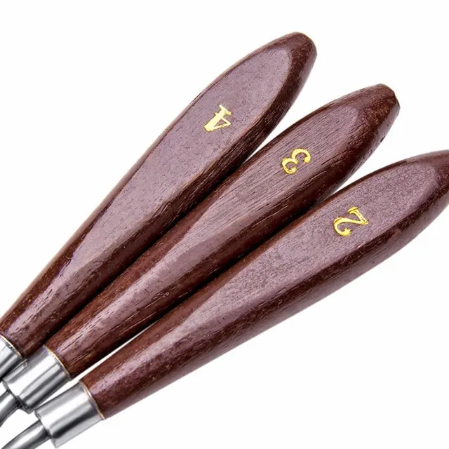 Oil-colored spatulas