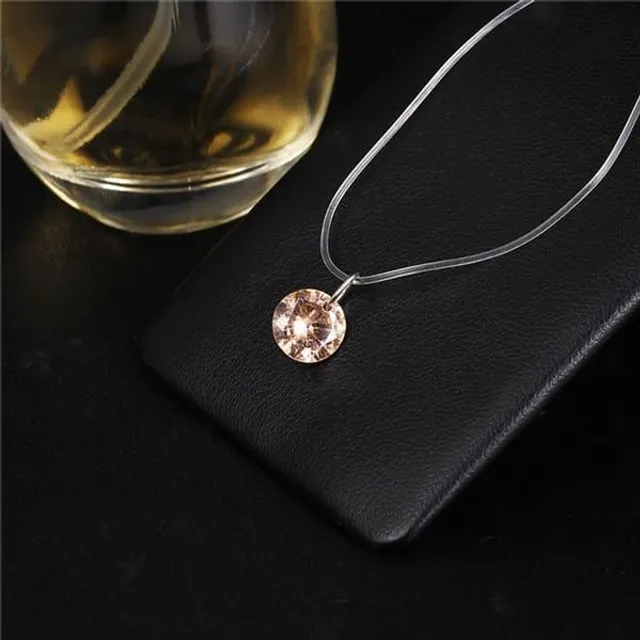 Ladies fine short necklace with pendant