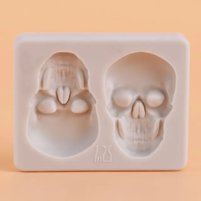 Silicone form with skull