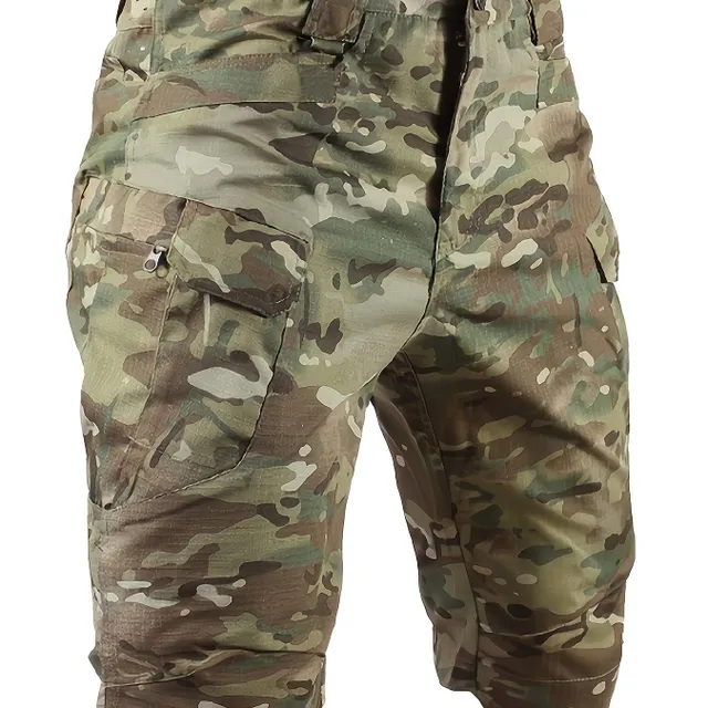 Male multifunctional tactical shorts - waterproof outdoor cargo shorts with pockets, ideal for hiking and trekking