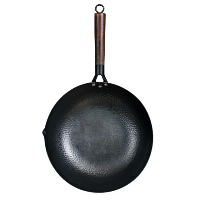 Chinese handmade iron wok pan with non-sticky surface