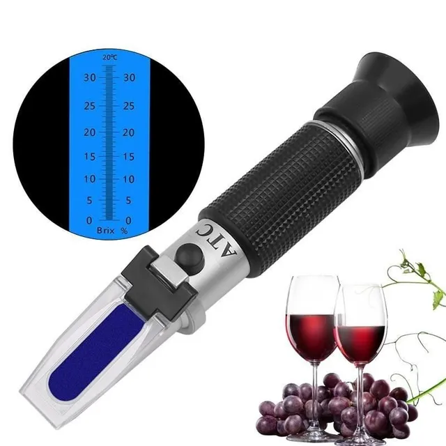 Hand-held refractometer