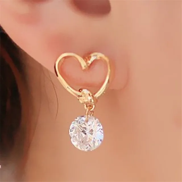 Stylish earrings in interesting design - Samantha