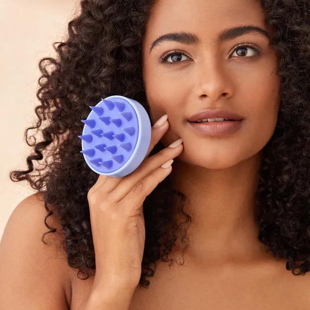 Massage and exfoliating silicone hairbrush - care for healthy and shiny hair