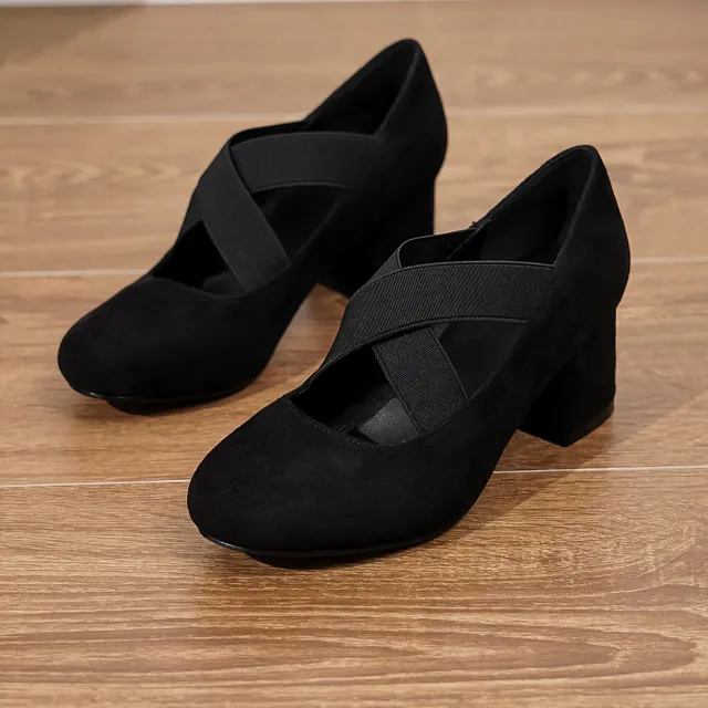 Women's pumps on thick heel, monochrome, with elastic strap, slip-on