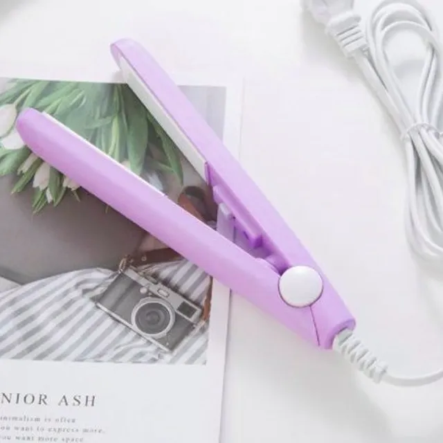 Mini portable hair straightener