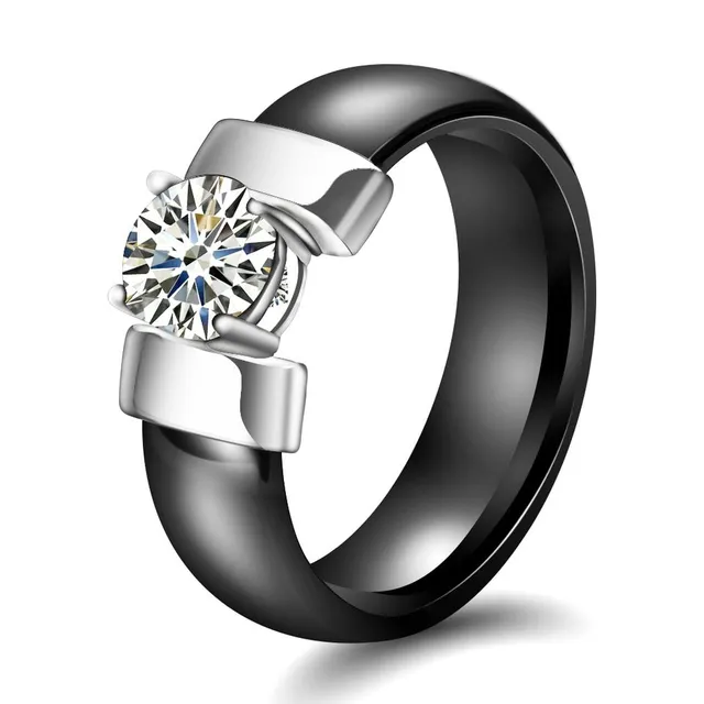 Ladies modern ceramic ring with cubic zirconia