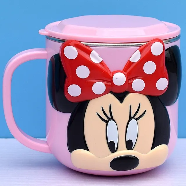 Krásny detský hrnček s rozprávkovými motívmi Minnie