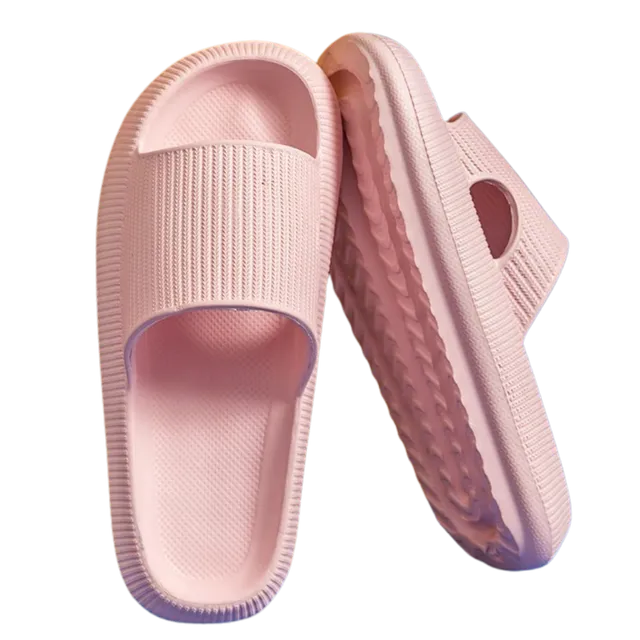 Non-slip women's platform slippers in different colours