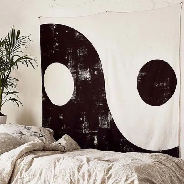 Wall tapestry with mandala