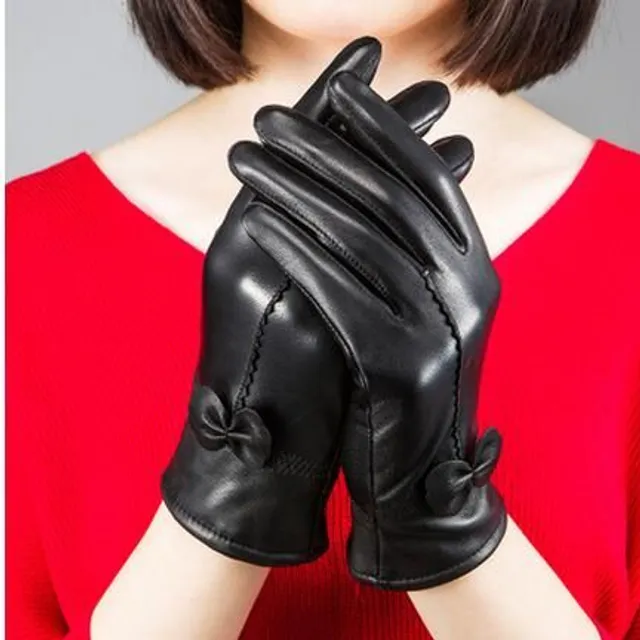 Ladies leather gloves with bow