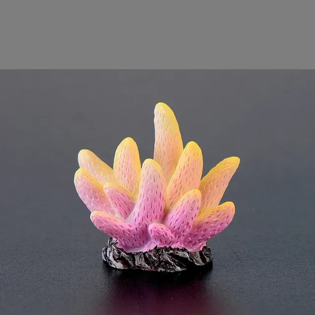Miniature artificial corals and starfish of resin for decoration of aquariums
