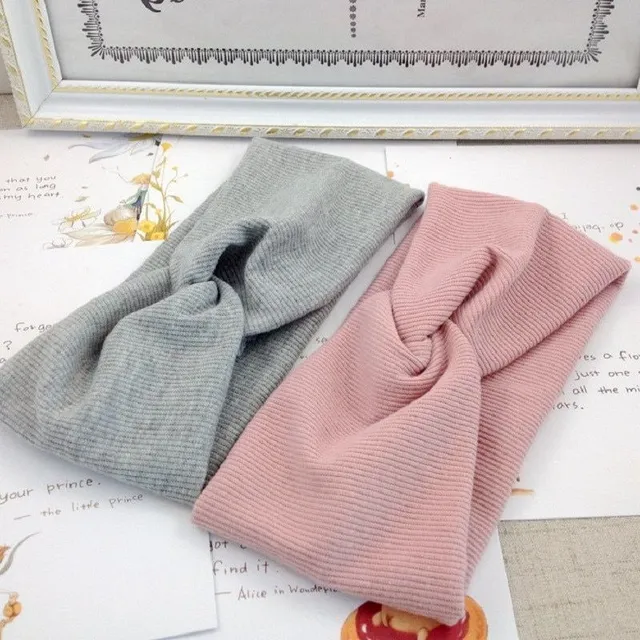 Elegant ladies winter warm headband