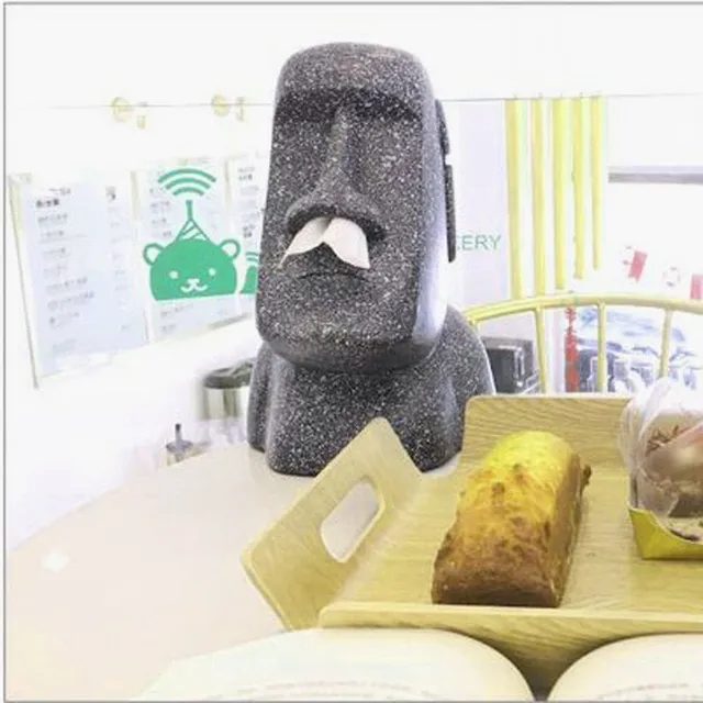 Vtipný box na papírové kapesníky s motivem Moai sochy