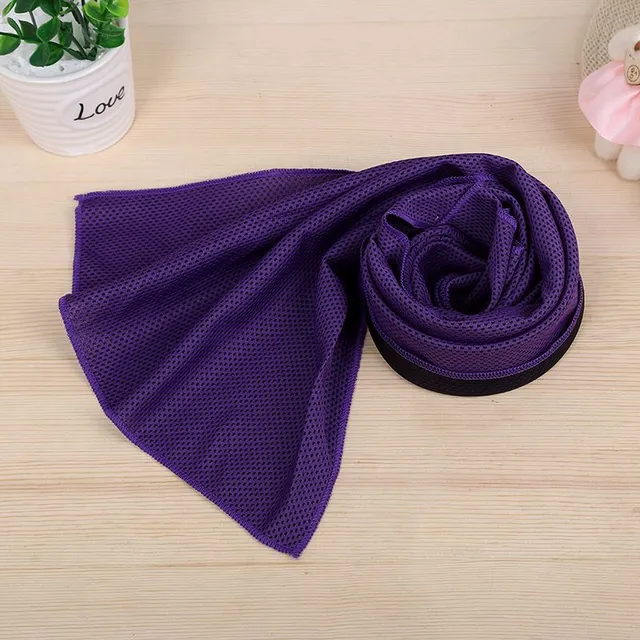Cooling towel in different colours