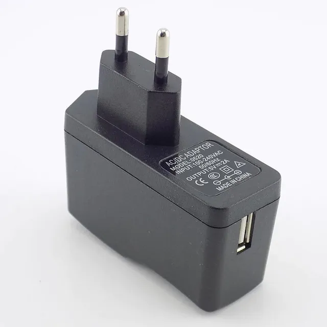 USB sieťový nabíjací adaptér K709