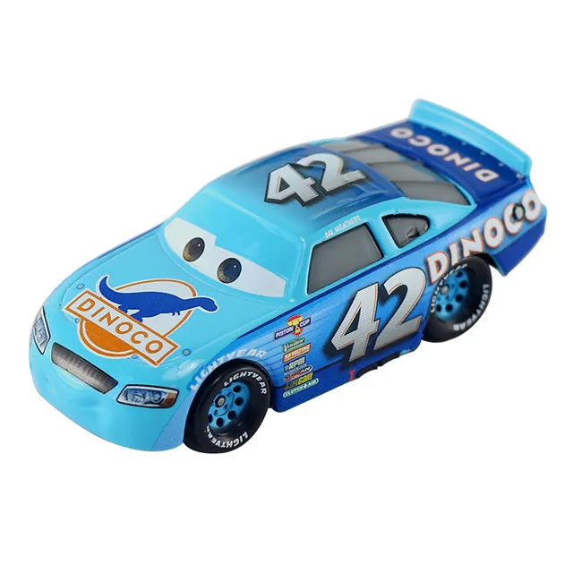 Voiture pour enfants avec le motif Cars 3