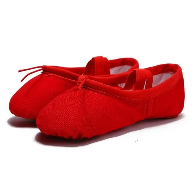 Ballet exercise shoes for children