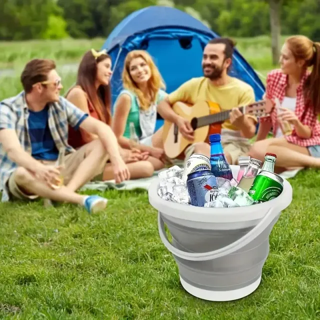 Universal folding bucket made of durable polypropylene with handle - ideal for washing cars, camping