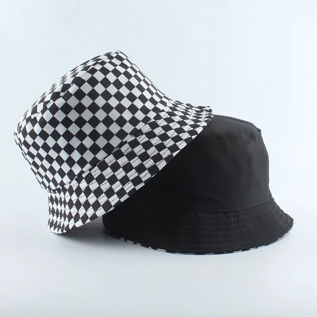 Unisex hat with smiley plaid print