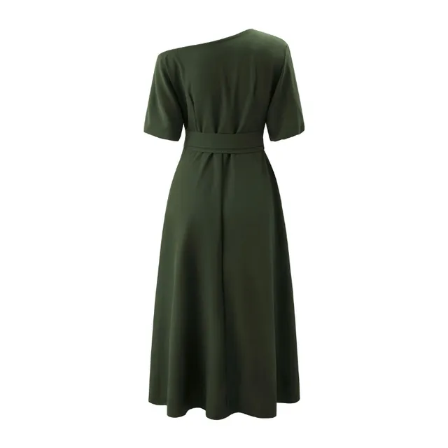 Robe élégante pour femme avec jupe évasée